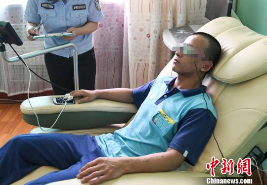 山西省戒毒管理局下屬共有13個(gè)戒毒場(chǎng)所和一個(gè)涉毒病殘所(山西省戒毒康復(fù)醫(yī)院)籌建處，其中省屬戒毒所9個(gè)，市屬戒毒所4個(gè)?！⊥踅ㄜ?攝