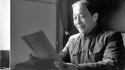 舍我其誰報國志，碧血丹心愛國情